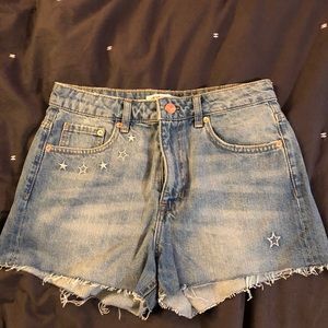 H&M Coachella high waisted shorts